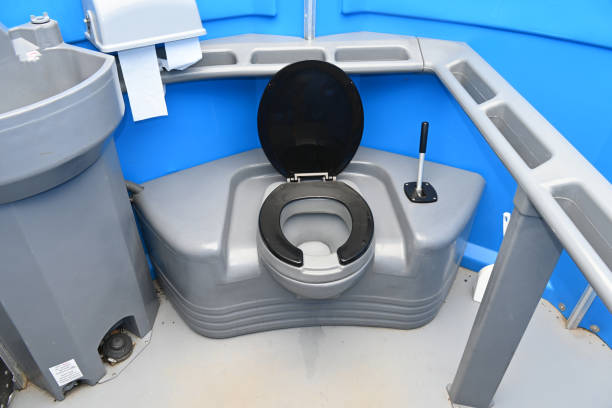 Best Handicap porta potty rental  in , ME